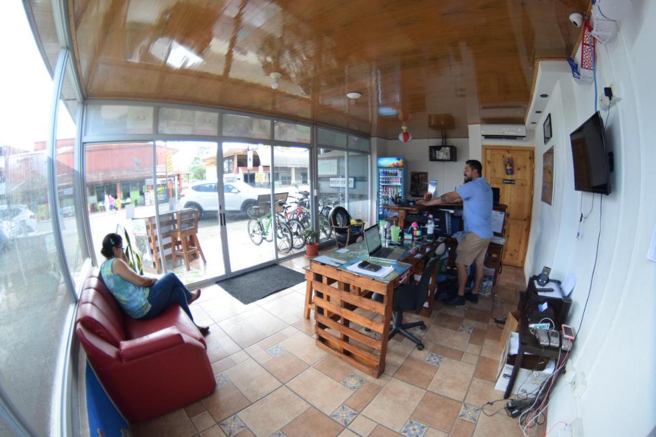 Arenal Container Hostel La Fortuna Exteriér fotografie
