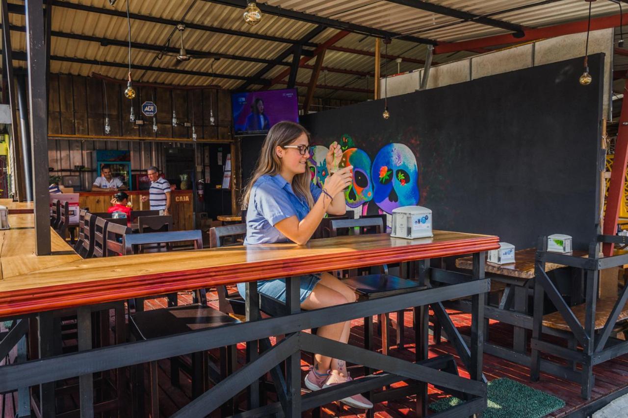Arenal Container Hostel La Fortuna Exteriér fotografie